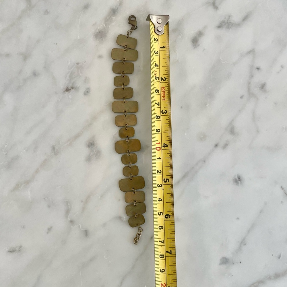 Banana Republic Matte Gold Bracelet - Picture 4 of 4